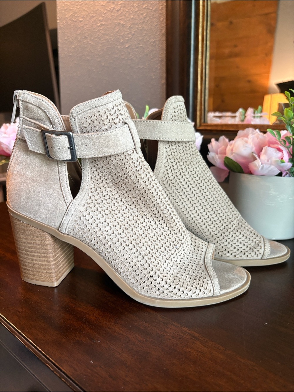 Women’s Open-Toe Block Heel Bootie - Beige